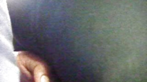 આશ્ચર્યજનક સોનેરી MILF અંબર ચેઝ મોટેથી વિલાપ કરતી વખતે મોટેથી વિલાપ ફુલ સેકસી બીપી કરે છે