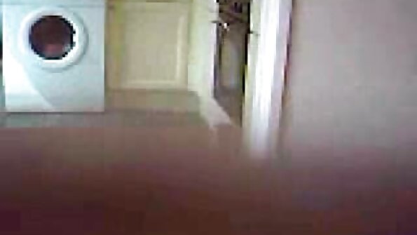 MILF ક્રિસ્ટી મેક તેના મક્કમ શરીર સાથે બીપી દેશી વીડીયો આકર્ષિત કરે છે