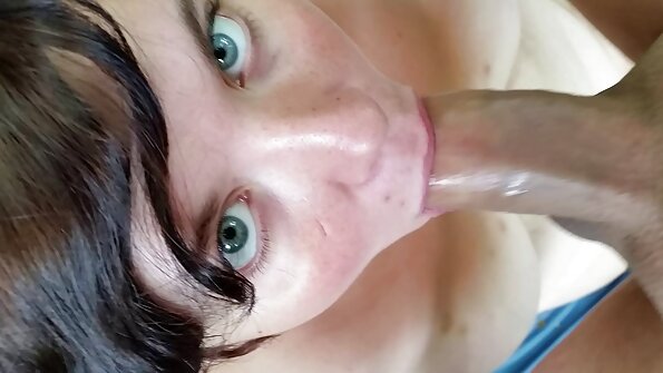 તોફાની બેબ સેકસી બીપી વીડીયો તેના મિત્રના બોયફ્રેન્ડને અશ્લીલ કરી રહી છે