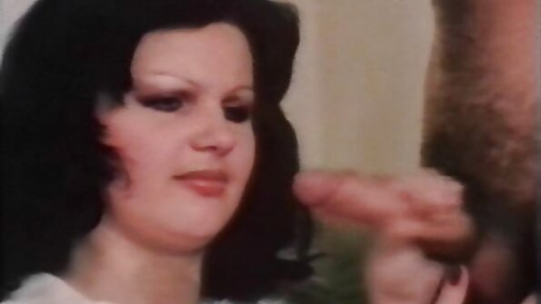 એપ્રિલ ટીપલ એક્સ બીપી વીડીયો થોમસ હર તૃષ્ણા MILF મફિન