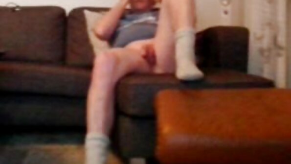 કાઈલી રોકેટને તેના સ્ટેપબ્રોથી બીપી hd ત્વરિત ચૂત મળે છે