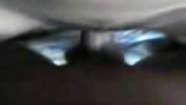 શ્યામા MILF કેટલાક રસોડામાં બીપી ફિલ્મ વિડીયો મેળવો