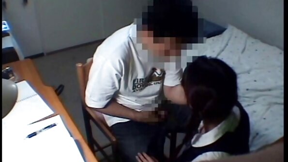 હોટ પોર્નસ્ટાર નિકોલ એનિસ્ટન લાલ બીપી પીચર ફુલ સેકસી સોફા પર વાહિયાત