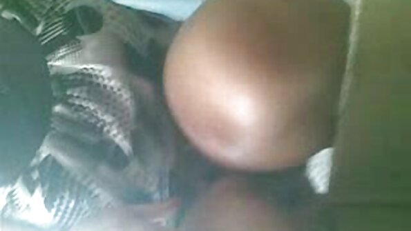 રશિયન બેબ્સ મિત્રો દેશી ગુજરાતી બીપી સાથે પાર્ટી કરી રહ્યા છે