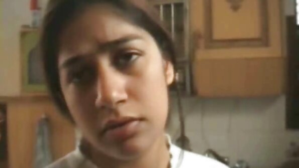 ડાયમંડ એચડી બીપી Foxxx એક વિશાળ ડિક સવારી છે