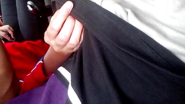 નાના ટિટ્સ સાથે લાલચુ કાલી ગુલાબ એક ટોટી પર કૂદી જાય છે અને કમ મેળવે સેકસી પીચર વીડીયો બીપી છે