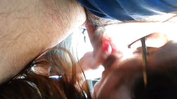 સ્લટી બીપી શોધો છોકરી માત્ર સેક્સ વિશે વિચારે છે