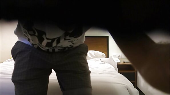 વિદેશી બેબ્સ ચતુરતા ધરાવે છે એનીમલ બીપી વીડીયો