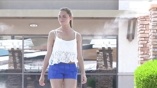 અનુભવી ઓનલાઈન બીપી વ્યક્તિ ઘણીવાર તાજી છોકરીઓને ફસાવતો હોય છે