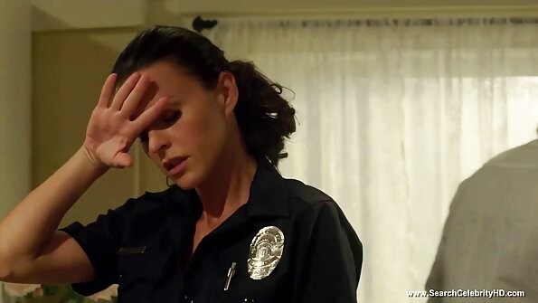 સેક્સી ચિક બારમાં ચોરાઈ સેકસી વીડીયો ફુલ બીપી ગઈ