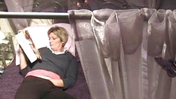 કેપ્રી કેવની પિયાનો ફુલ એચડી બીપી વીડીયો દ્વારા કેટલાક મેળવો