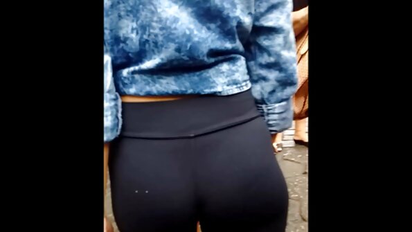 બે મહિલાઓને ત્રણેય વીડીયો બીપી માણસો પસંદ છે