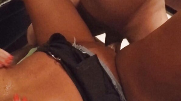 નાનકડી શ્યામાને એક આકર્ષક નોકરીની વીડીયો બીપી સેકસી જરૂર છે