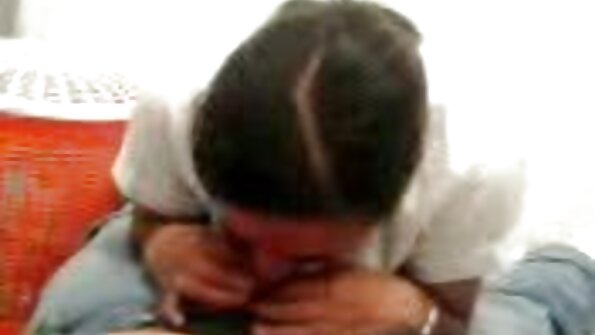 આનંદદાયક રેડહેડ MILF JJs ભેજવાળી ચેરી બીપી વીડીયો સેકસી