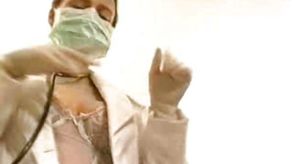 ઓફિસ સમય દરમિયાન રોકો સાથે ખુલ્લા બીપી બીભત્સ બનવું