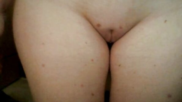 કેટી સેકસી ફીલમ વીડીયો કુશ તેના માંસને મોટા માંસવાળા ટોટી પર બેસાડે છે